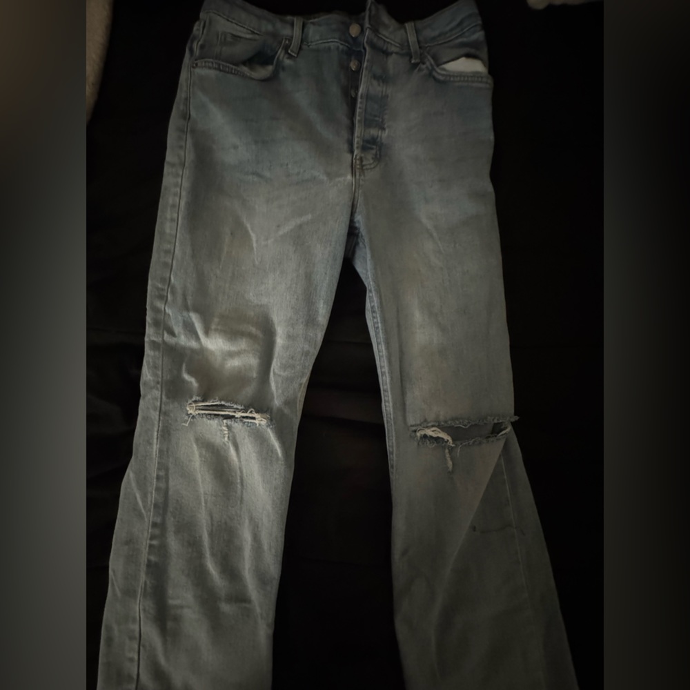 Distressed Light Blue Jeans